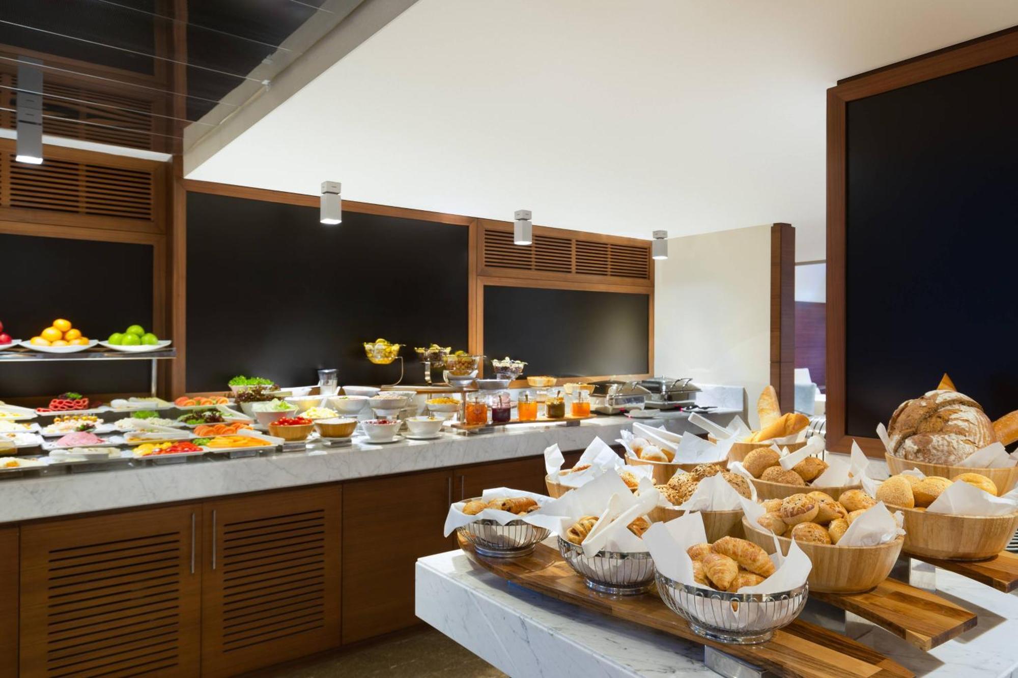 Ac Hotel Istanbul Macka Extérieur photo
