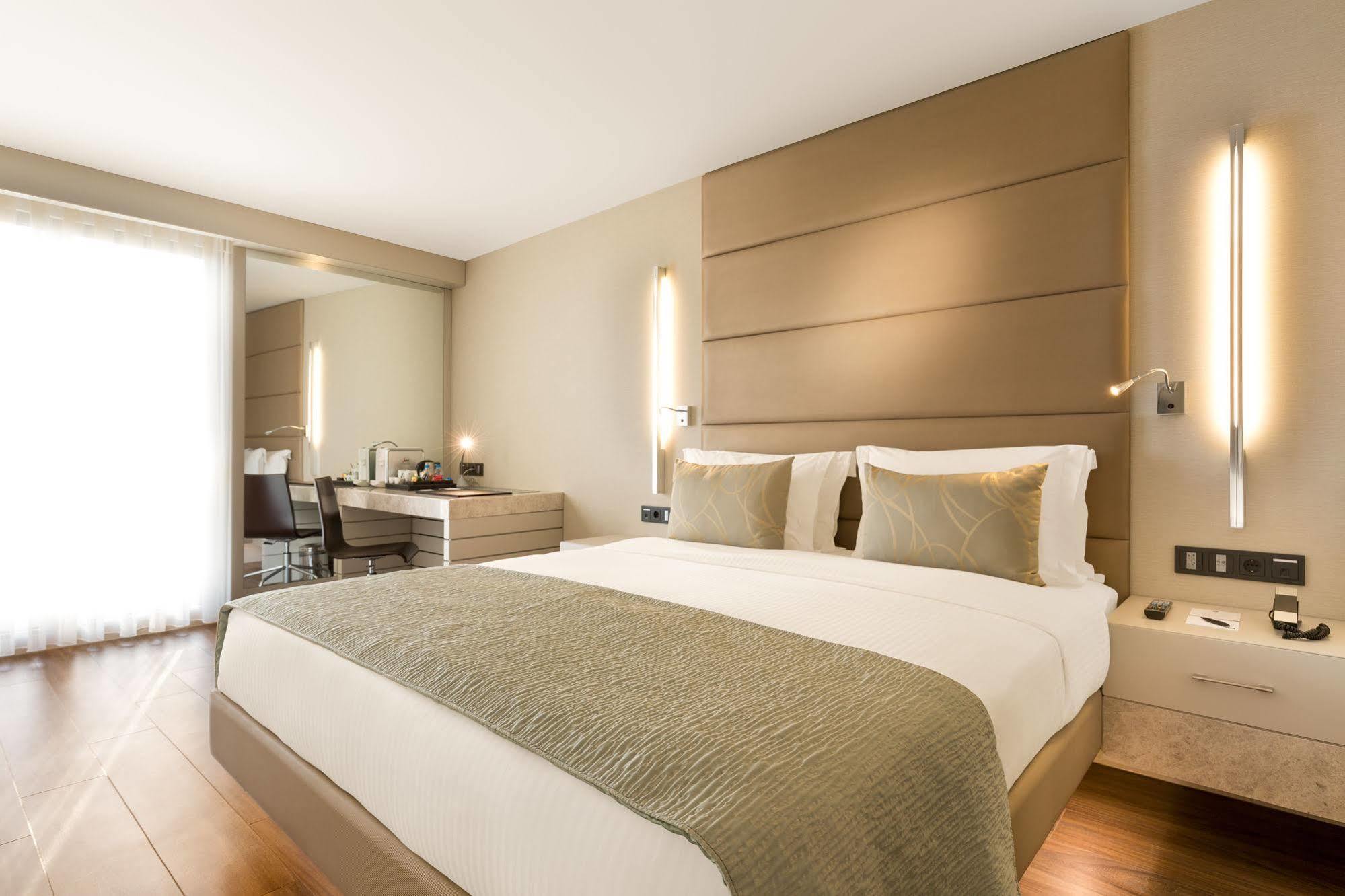 Ac Hotel Istanbul Macka Extérieur photo